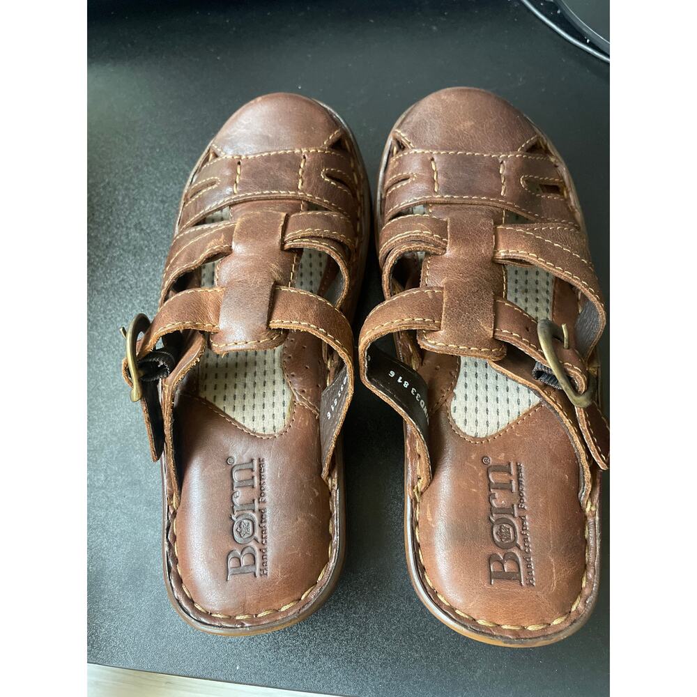 Sandals size 6